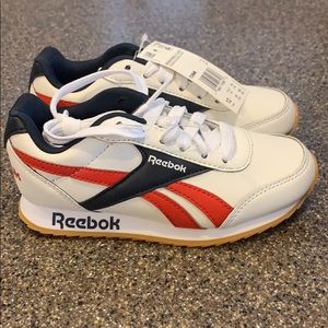 BNWT Boys Reebok tennis shoes